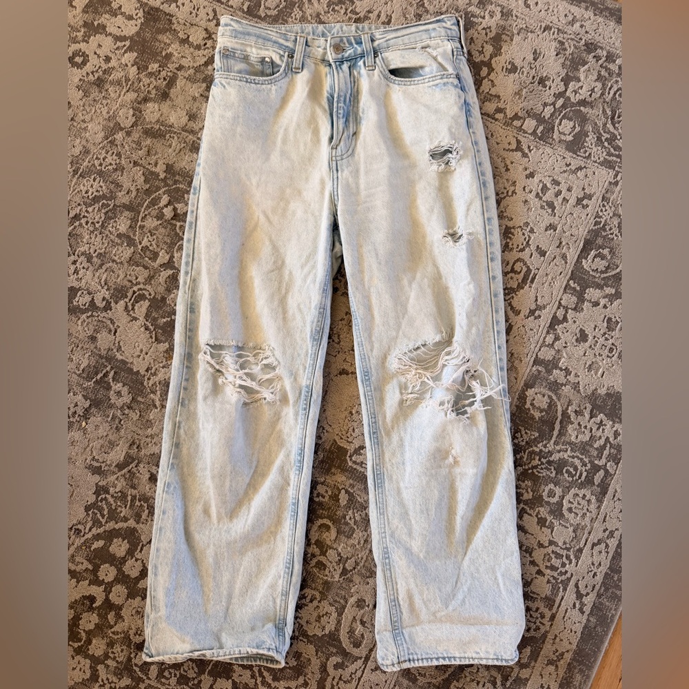 High Rise Distressed Light Blue Jeans